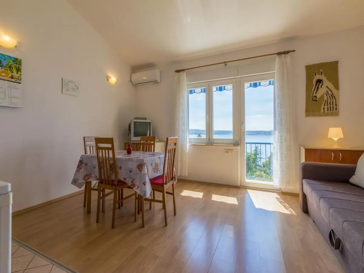 Apartments Maro  Dramalj